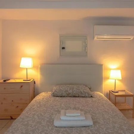 Nyaraló Cozy's House Nel Cuore Della Citta *